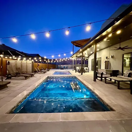 Exclusive Retreats 6 Bedroom Suites Private Pool